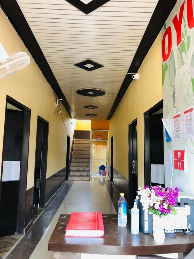 Hotel Tip Top -- Lpu Law Gate -- Family, Students, Couples Phagwāra Exterior foto